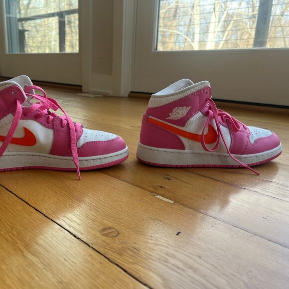 Nike Air Jordan Pink and Orange Size 5Y 6.5 Womens - Picture 7 of 16